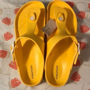 Maurice’s yellow sandals